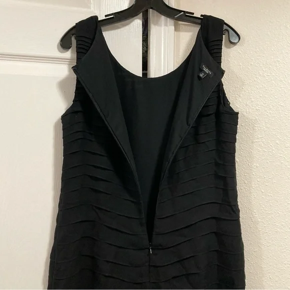 Talbots Black 100% Silk Layered Chiffon Cocktail Dress Elegant Sleeveless Sz 12 - Picture 8 of 14